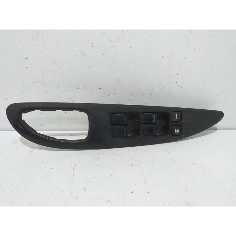 MANDO ELEVALUNAS DELANTERO IZQUIERDO 25401AV640  - imagen 1