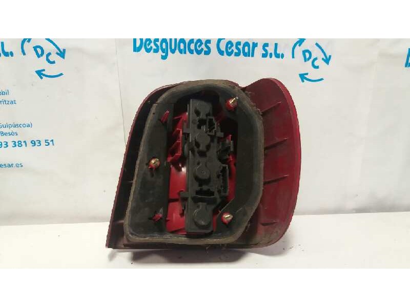 Recambio de piloto trasero izquierdo para volkswagen polo (9n1) gt referencia OEM IAM 964077  