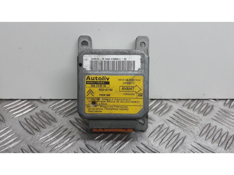 Recambio de centralita airbag para citroën xsara picasso 2.0 hdi referencia OEM IAM 550776300  