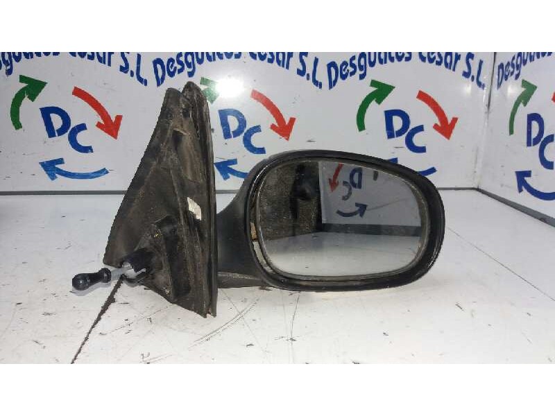 Recambio de retrovisor derecho para daewoo lanos 1.5 cat referencia OEM IAM  MANUAL 
