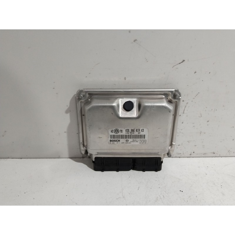 CENTRALITA MOTOR UCE 038906019KD 0281011205 - imagen 1