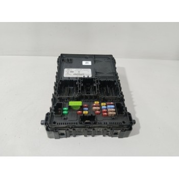 CAJA RELES / FUSIBLES KT1T15604DCC 