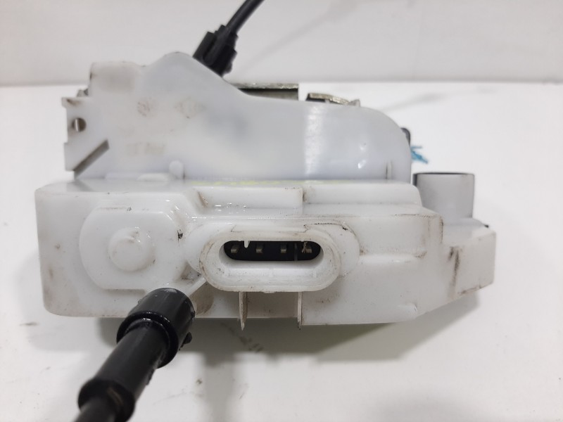 Recambio de cerradura puerta delantera derecha para citroën c2 collection referencia OEM IAM 9136Q8 4 PINES 