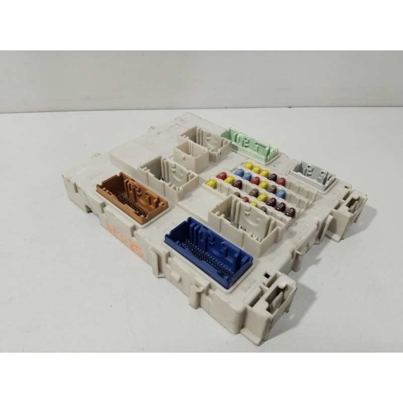 CAJA RELES / FUSIBLES 2443670  - imagen 2