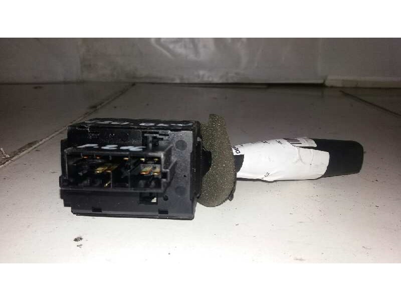 Recambio de mando limpia para peugeot 206 berlina xr referencia OEM IAM   