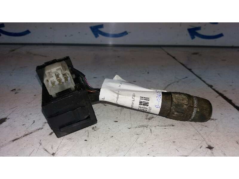 Recambio de mando limpia para nissan serena (c23m) 2.3 invitation d referencia OEM IAM 366058  