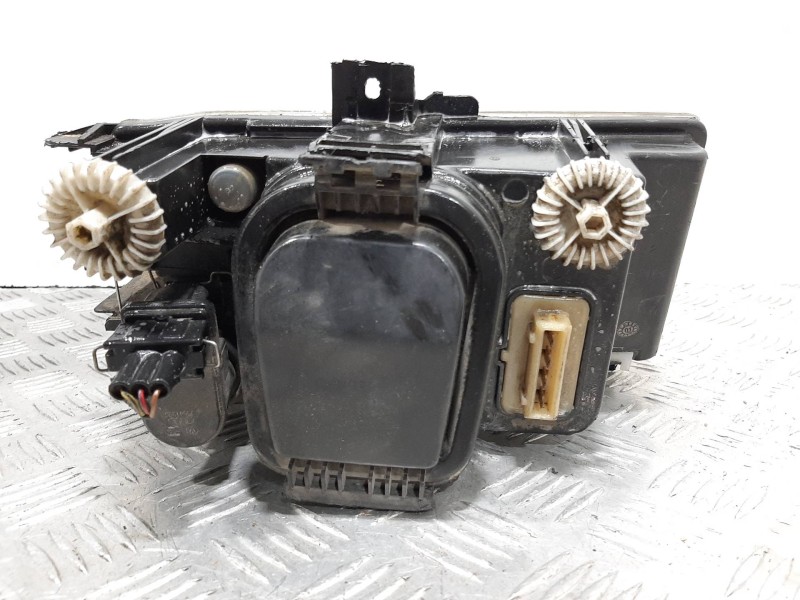 Recambio de faro izquierdo para seat ibiza (6k) básico referencia OEM IAM   