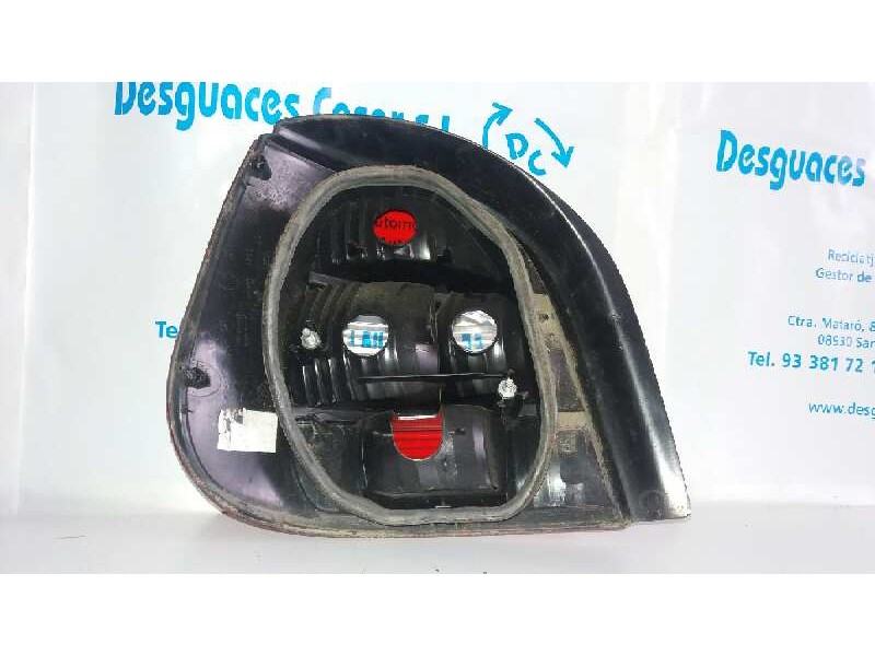 Recambio de piloto trasero derecho para renault scenic (ja..) 1.9 dci century referencia OEM IAM 2341  