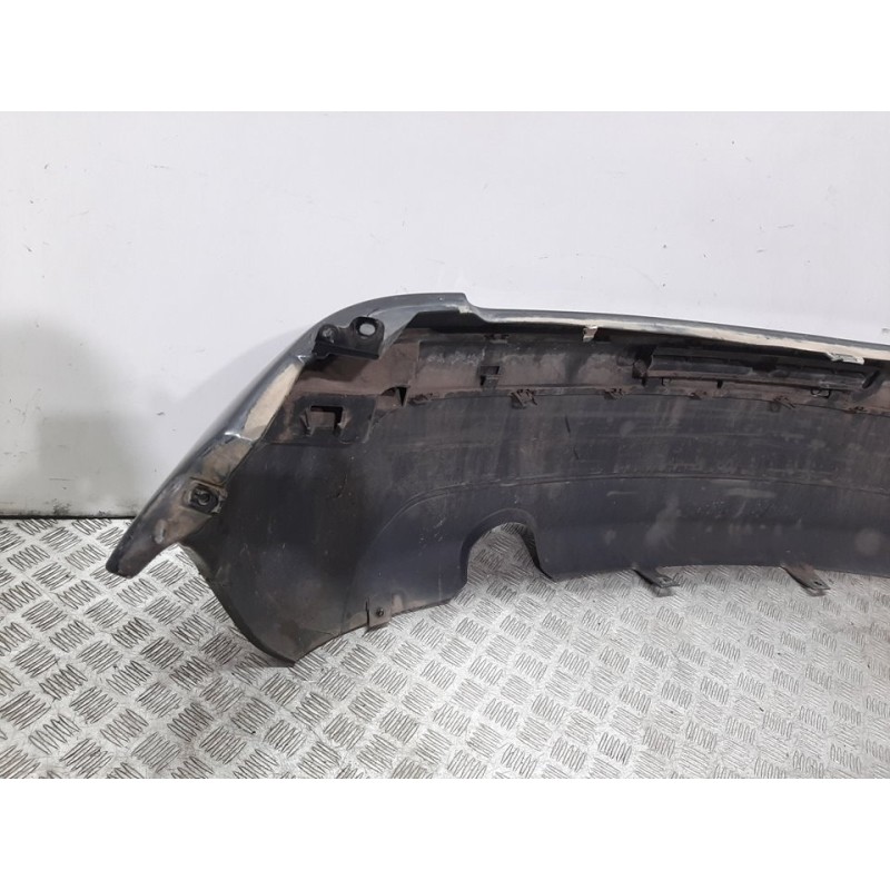 PARAGOLPES TRASERO NEGRO  - imagen 2