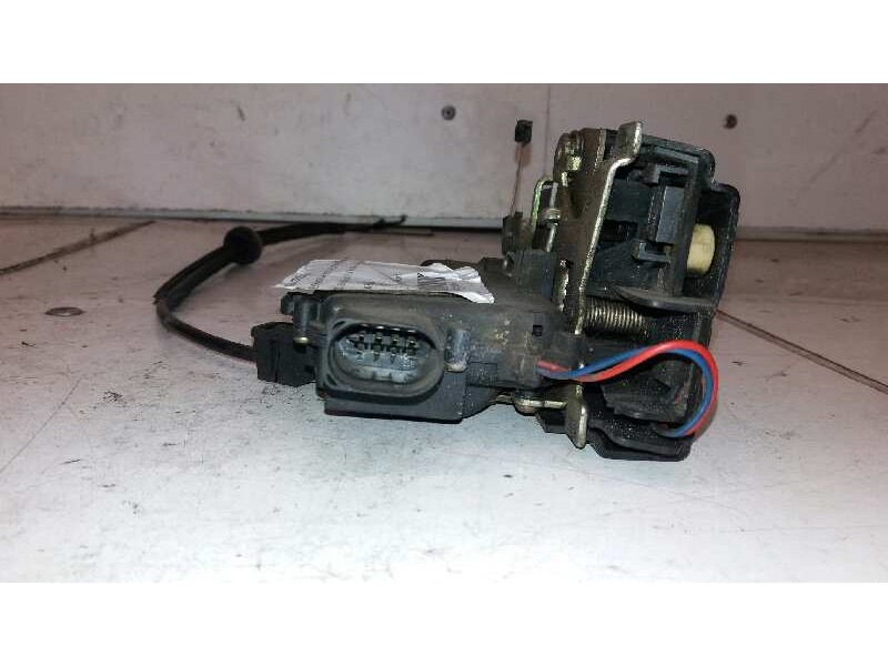 Recambio de cerradura puerta delantera izquierda para volkswagen golf iv berlina (1j1) referencia OEM IAM   