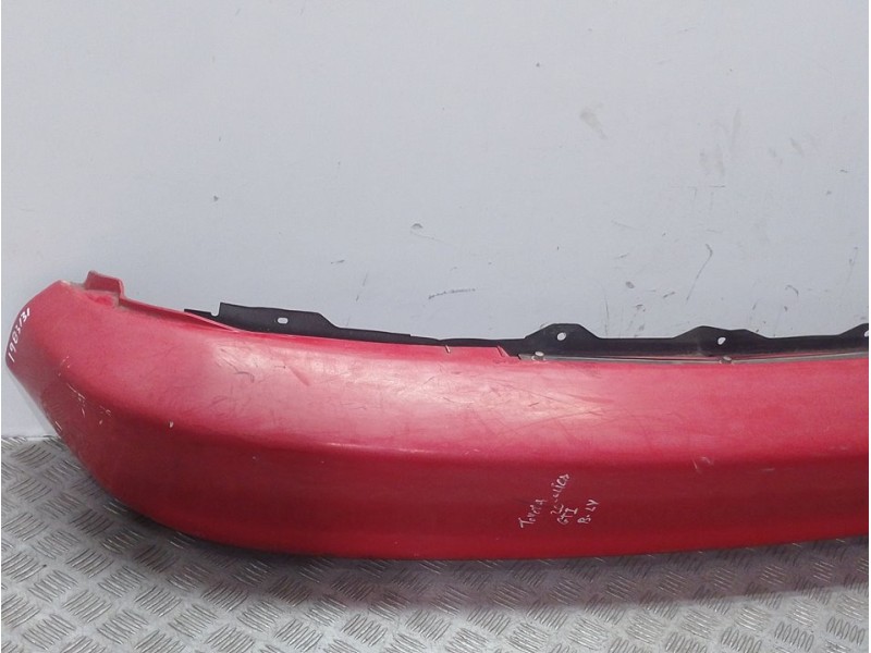 Recambio de paragolpes trasero para toyota celica (t20) referencia OEM IAM  ROJO 