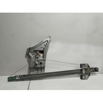 ELEVALUNAS DELANTERO DERECHO A9067200146  OEM A9067200146