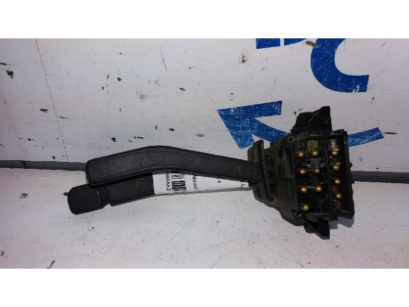 Recambio de mando limpia para ford sierra berlina 1.6 referencia OEM IAM 87B61M665CCA  