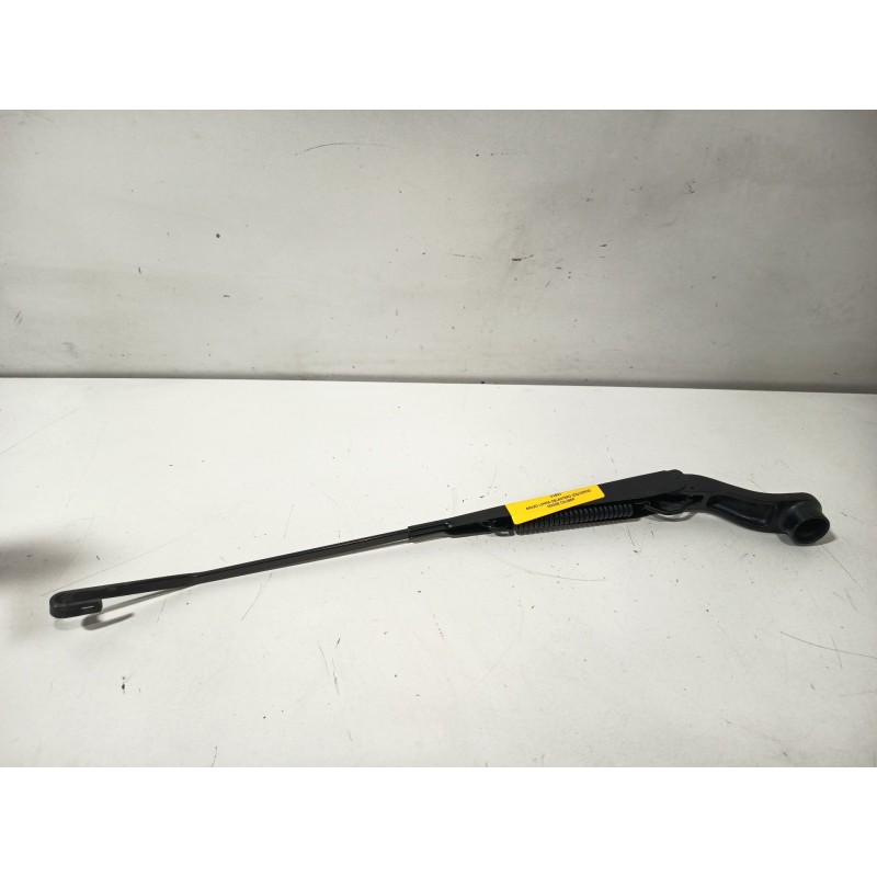 BRAZO LIMPIA DELANTERO IZQUIERDO D1823 05183257AA  - imagen 4