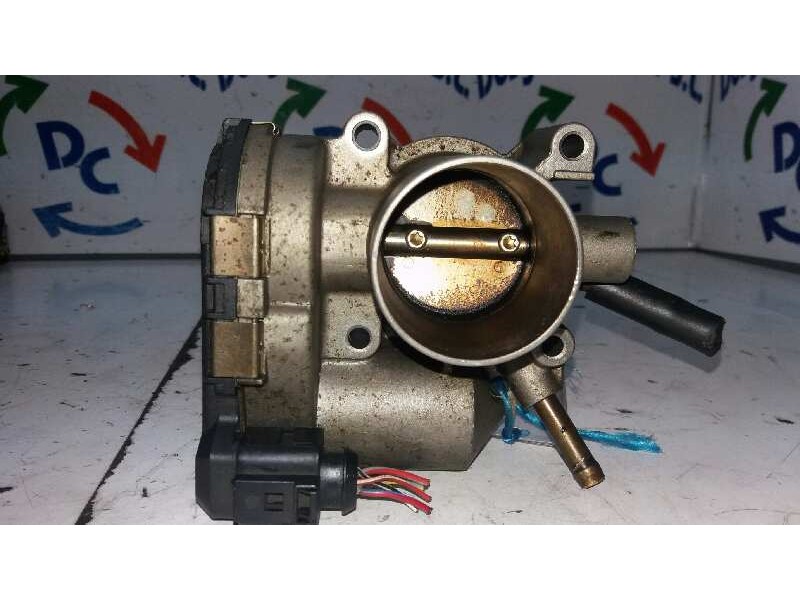 Recambio de caja mariposa para seat ibiza (6k1) signo referencia OEM IAM 028075095 030133062A 