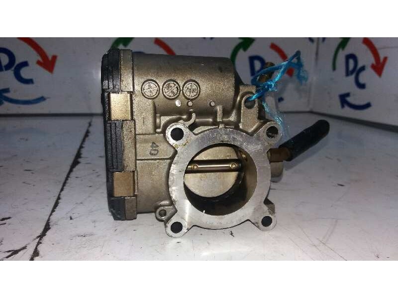 Recambio de caja mariposa para seat ibiza (6k1) signo referencia OEM IAM 028075095 030133062A 