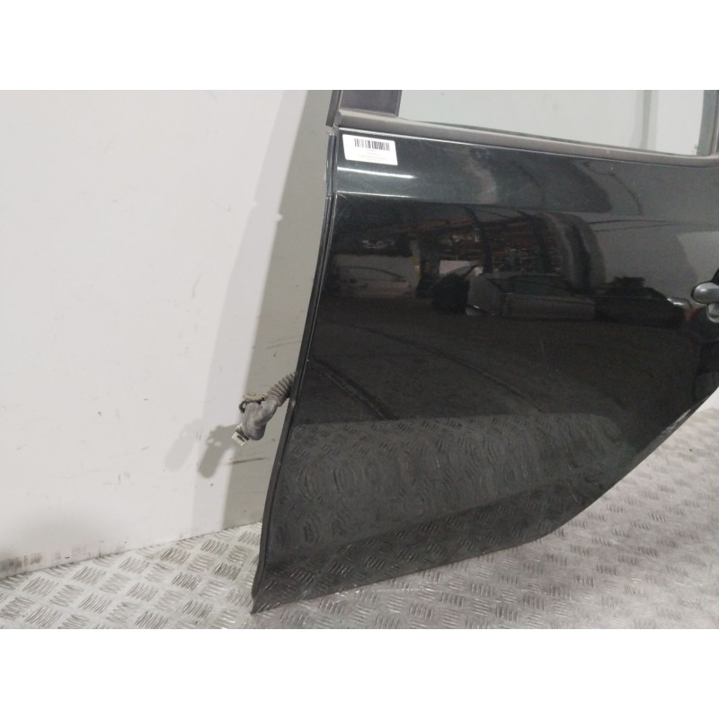 PUERTA TRASERA IZQUIERDA 770032R010  - imagen 2