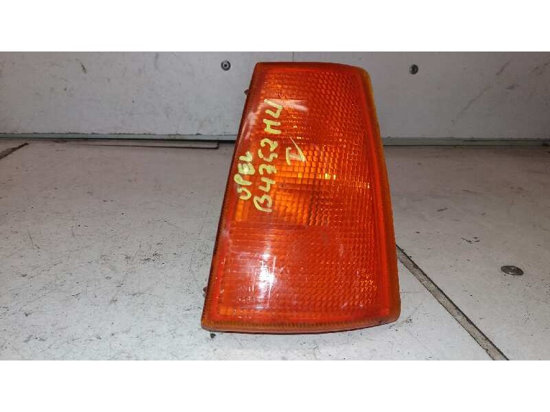 Recambio de piloto delantero izquierdo para opel kadett e gsi berlina referencia OEM IAM 90008395  