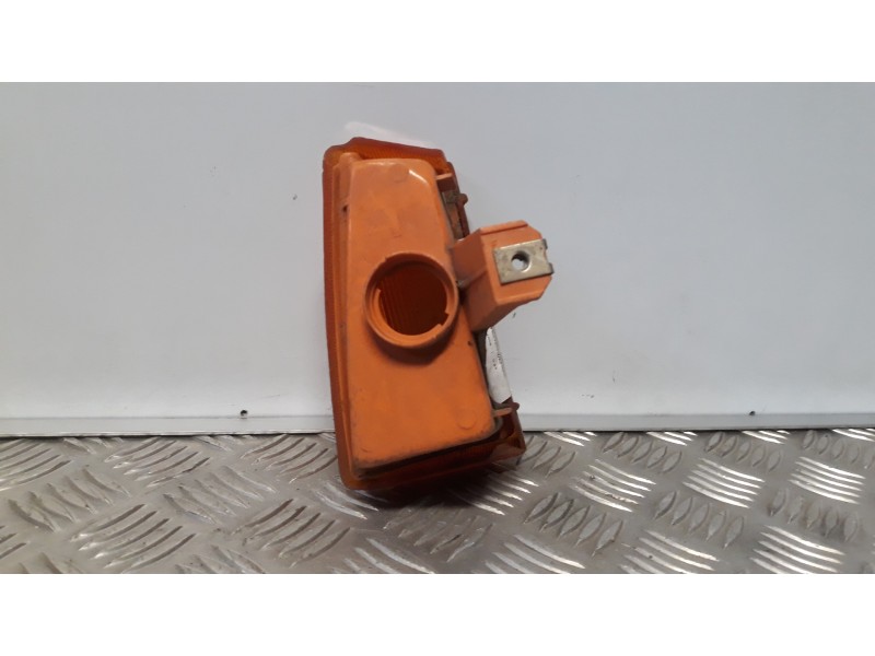 Recambio de piloto delantero izquierdo para opel kadett e gsi berlina referencia OEM IAM 90008395  