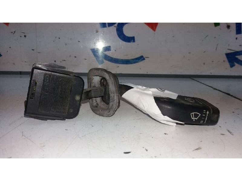 Recambio de mando limpia para opel vectra a 1.6 cat referencia OEM IAM 90124931   Recambio de mando limpia para opel vectra a 1.6 cat referencia OEM IAM 90124931