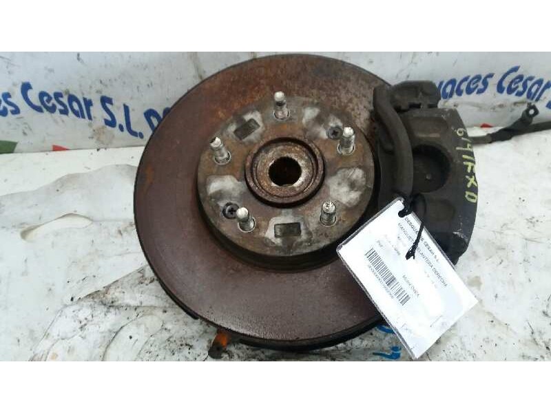 Recambio de mangueta delantera derecha para kia carens (un) active referencia OEM IAM 517161D100  