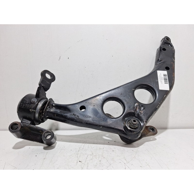 BRAZO SUSPENSION INFERIOR DELANTERO DERECHO 6761410  - imagen 2