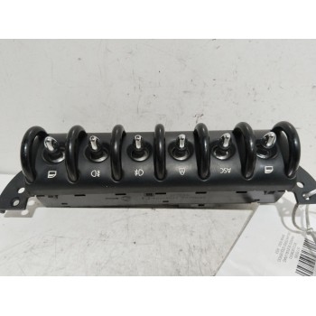 MANDO ELEVALUNAS DELANTERO IZQUIERDO RG21838001 
