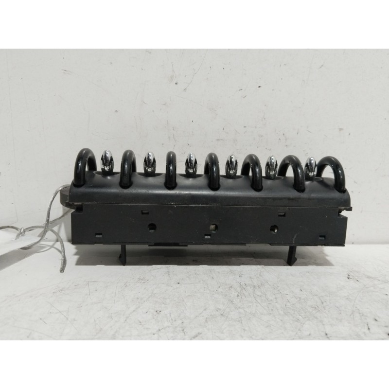 MANDO ELEVALUNAS DELANTERO IZQUIERDO RG21838001  - imagen 4