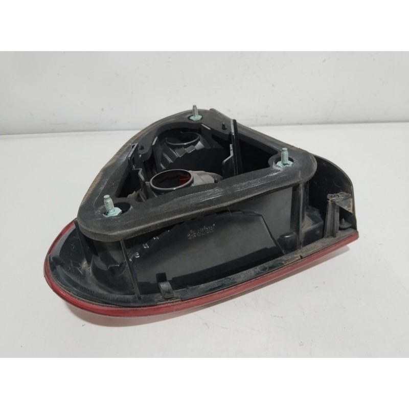 PILOTO TRASERO DERECHO 1M6945112  - imagen 3