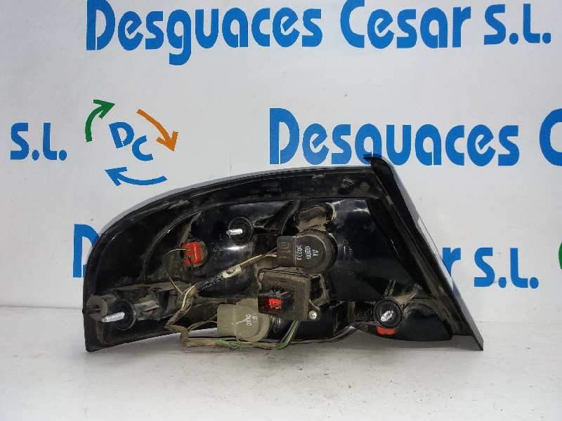 Recambio de piloto trasero derecho para chrysler sebring berlina (jr41) 2.7 lx referencia OEM IAM 04805352AC  
