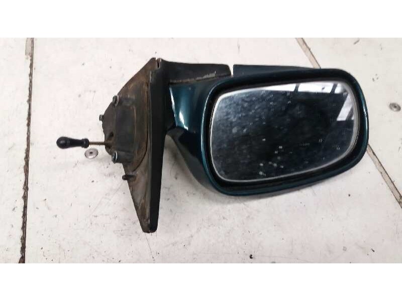 Recambio de retrovisor derecho para daewoo nexia gtx referencia OEM IAM 96888648 MANUAL 