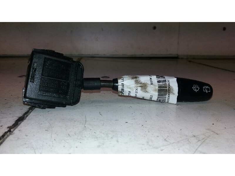 Recambio de mando limpia para daewoo nexia gtx referencia OEM IAM 96215552  