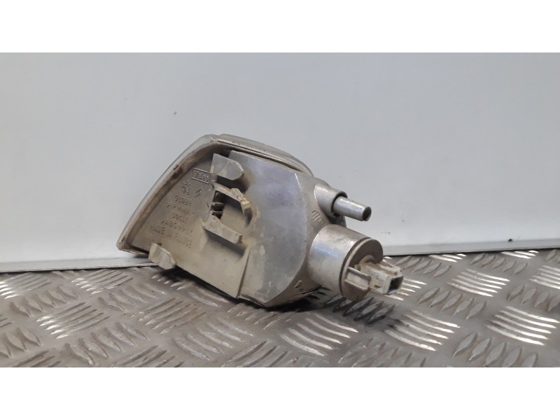 Recambio de piloto delantero derecho para citroën saxo 1.1 image referencia OEM IAM 630360  