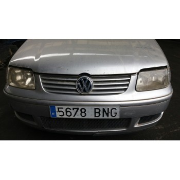 VOLKSWAGEN POLO BERLINA (6N2)