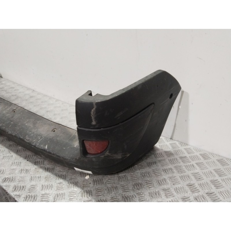 PARAGOLPES TRASERO 850108163R  - imagen 4