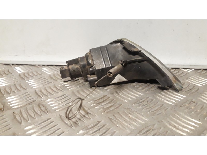 Recambio de piloto delantero izquierdo para lancia lancia y 1.2 8v vanity referencia OEM IAM 0046777263  