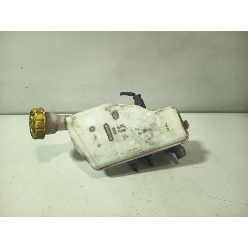 BOMBA FRENO 4601R7  - imagen 1
