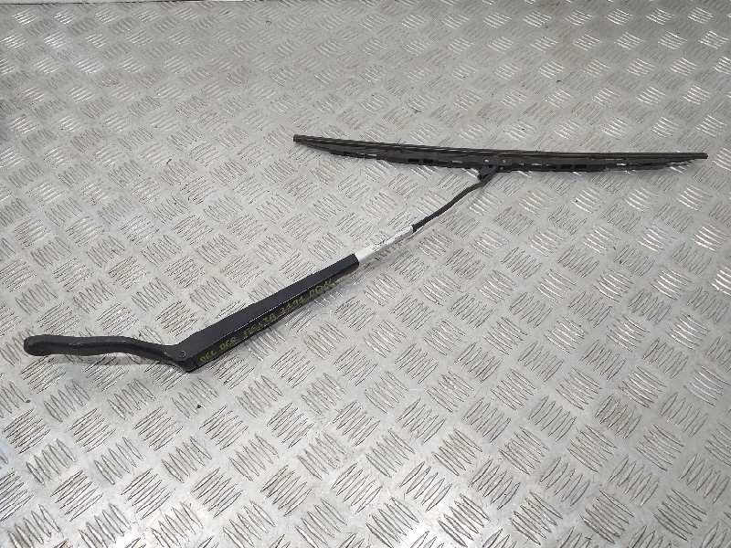 Recambio de brazo limpia delantero derecho para ford fiesta (cbk) ambiente referencia OEM IAM 1821012  