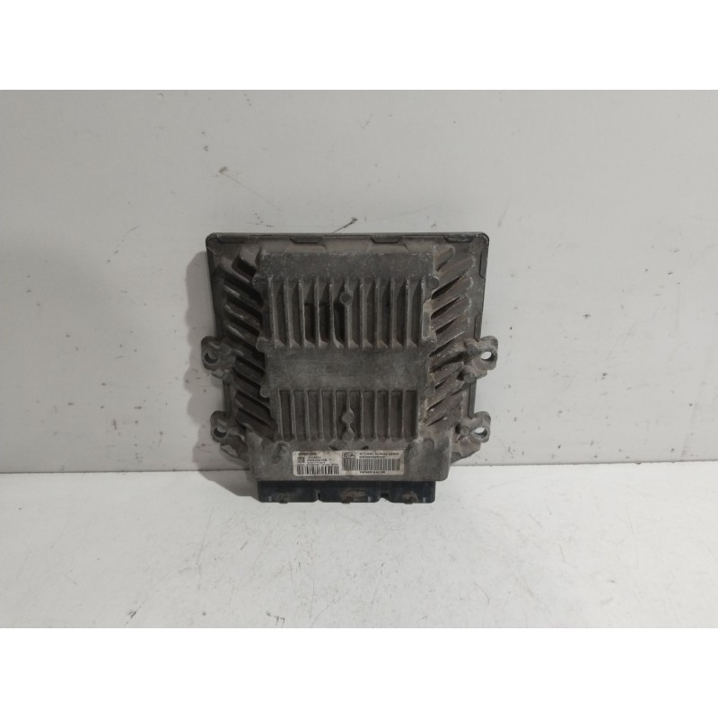 CENTRALITA MOTOR UCE 5WS40610B  - imagen 1