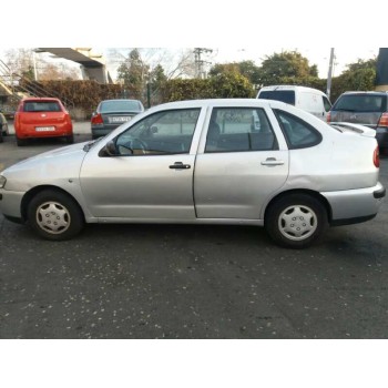 SEAT CORDOBA BERLINA (6K2)