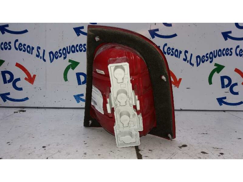 Recambio de piloto trasero izquierdo para skoda octavia berlina (1u2) 1.9 tdi referencia OEM IAM ZSB1U6945095  