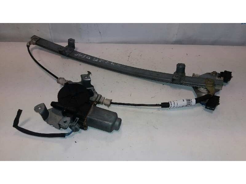 Recambio de elevalunas delantero izquierdo para nissan almera tino (v10m) acenta referencia OEM IAM 400601T2 2 PINES 