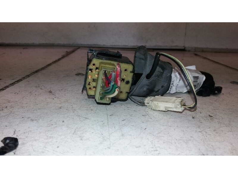 Recambio de mando limpia para daewoo nubira berlina classic se referencia OEM IAM 96271607  