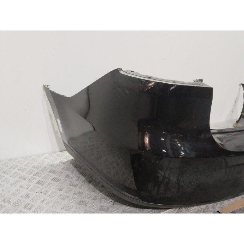 PARAGOLPES TRASERO 6JH807421 NEGRO - imagen 2