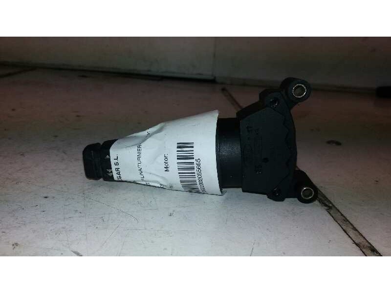 Recambio de mando limpia para ford escort berlina/turnier referencia OEM IAM   