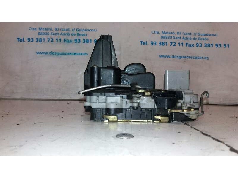 Recambio de cerradura puerta delantera izquierda para peugeot 307 (s1) xs referencia OEM IAM 9135L0  