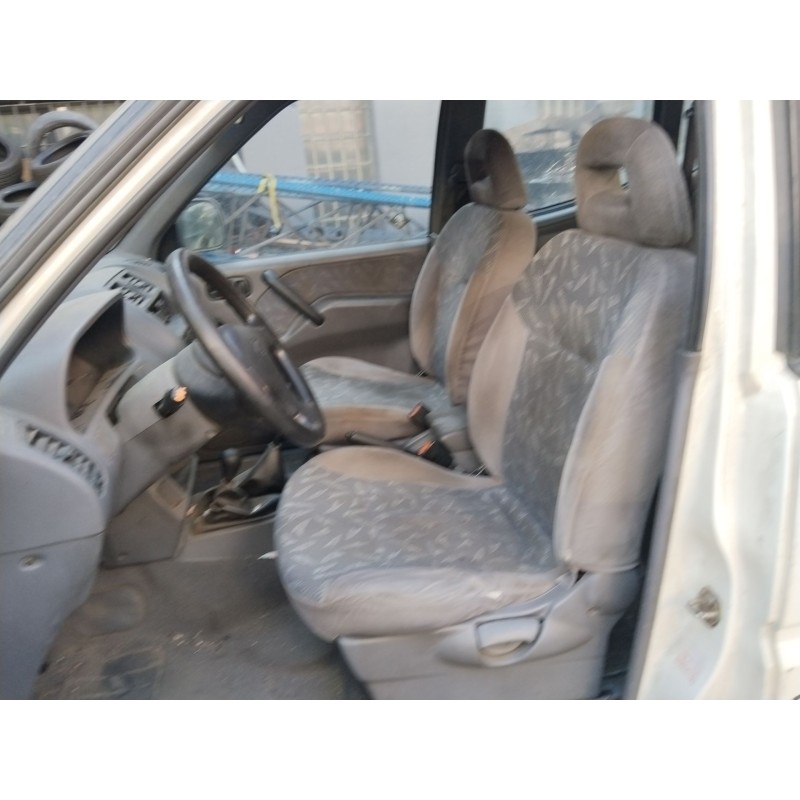 NISSAN TERRANO II (R20) - imagen 5
