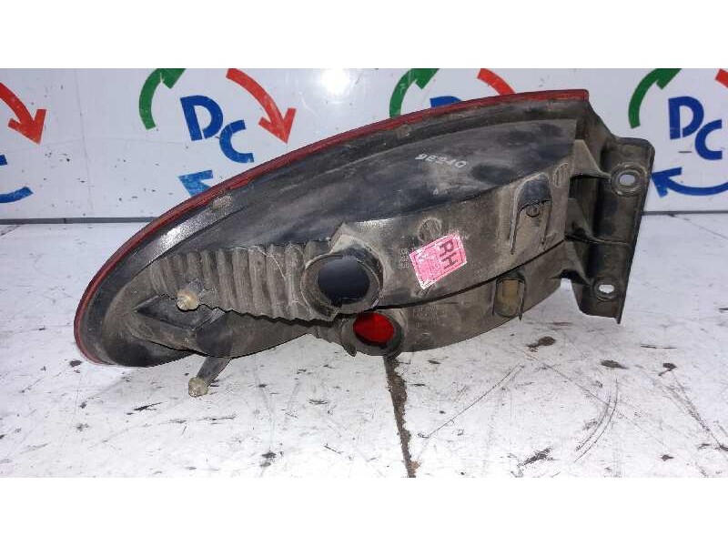 Recambio de piloto trasero derecho para daewoo lanos cool referencia OEM IAM 96275898  