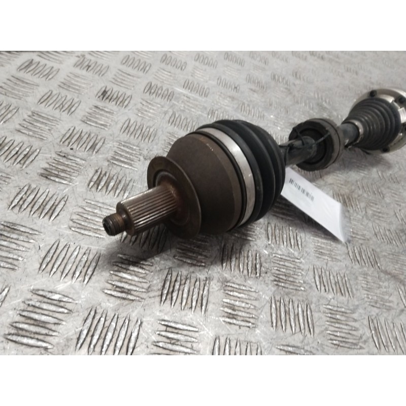 TRANSMISION DELANTERA IZQUIERDA 6R0407761A  - imagen 2