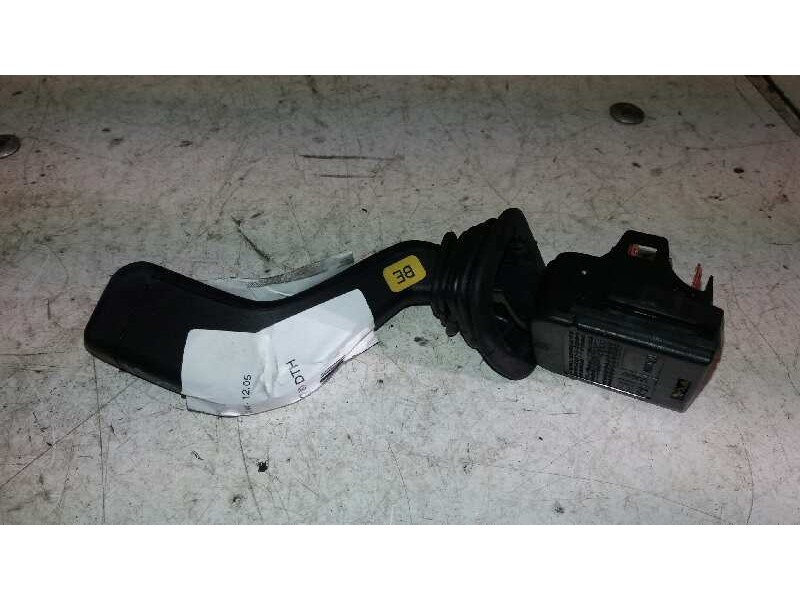 Recambio de mando limpia para opel zafira a blue line referencia OEM IAM 1241131  